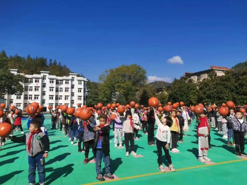 操場活動